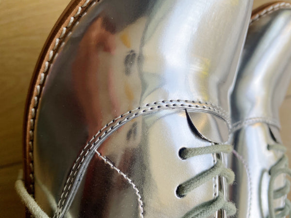 Classic Silver Oxford Patent Leather Shoes