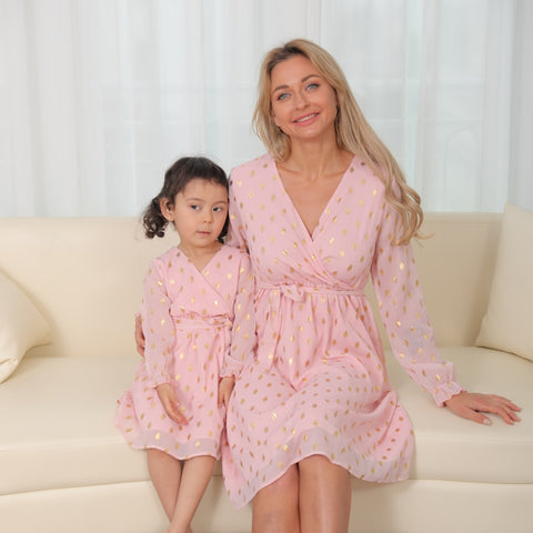 Spring Pink V-neck Mother Daughter Macthing Dresses