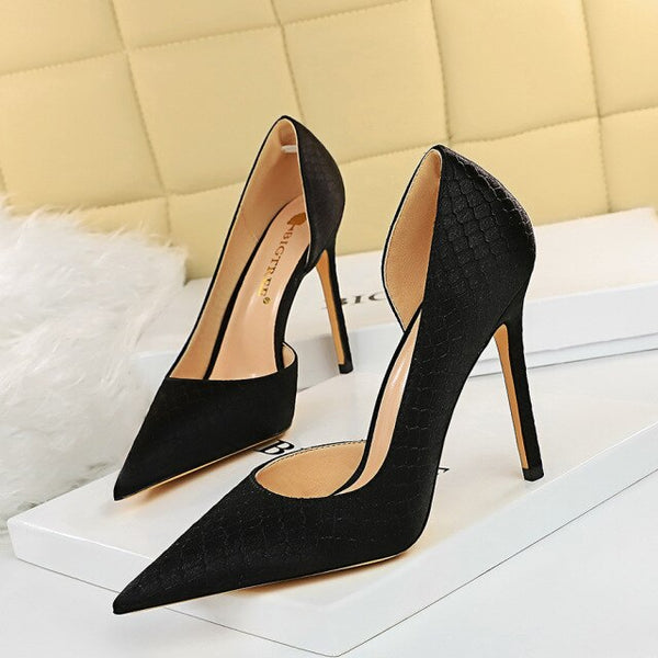 Luxurious Champagne High Heels Patent Leather Women Pumps